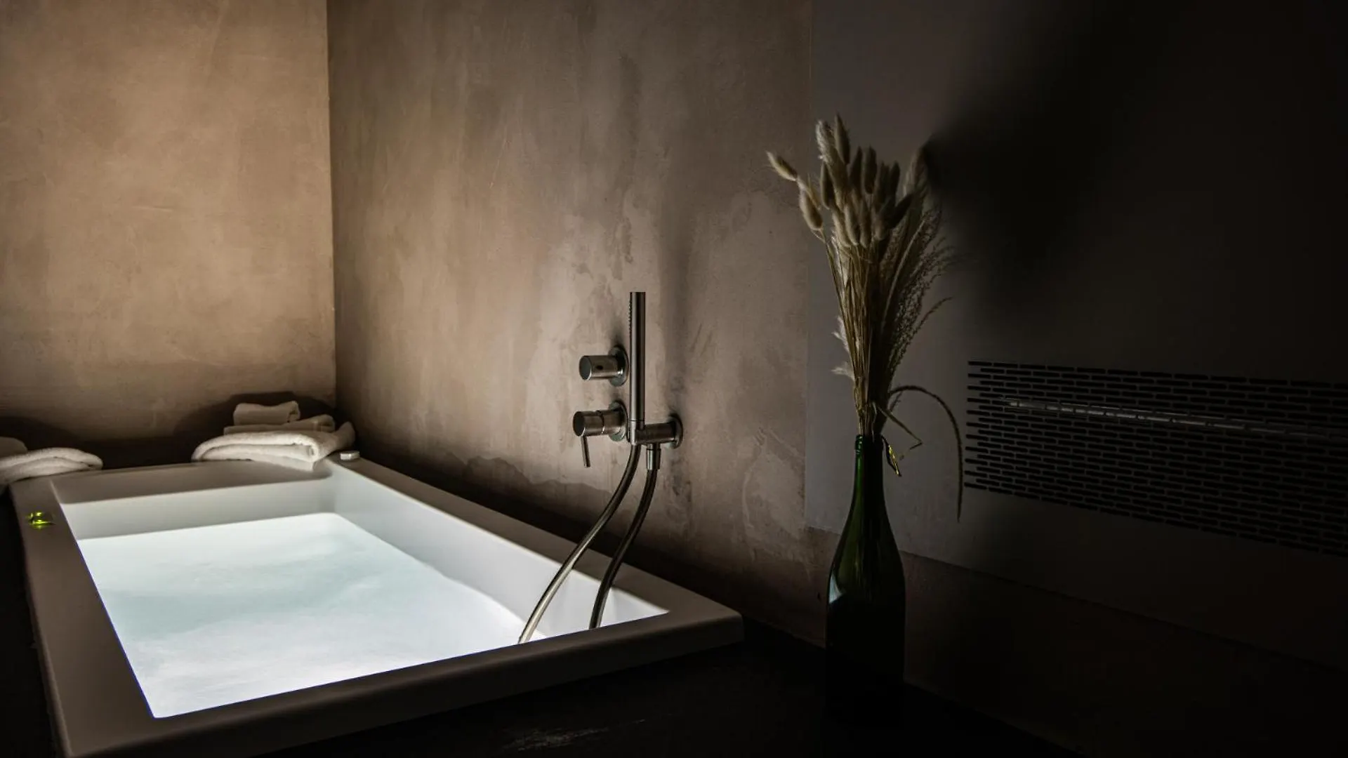 Terme Di Bacco - Design Apartaments And Spa Catania Italy